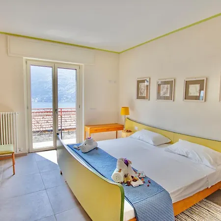 Il Punto Rosso 네소