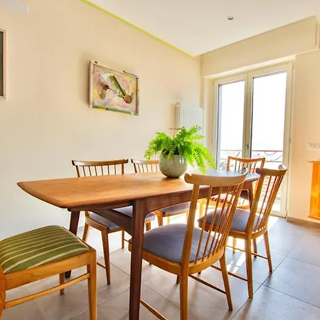 Il Punto Rosso * Nesso